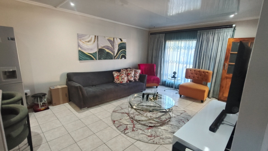 2 Bedroom Property for Sale in Hillside Free State